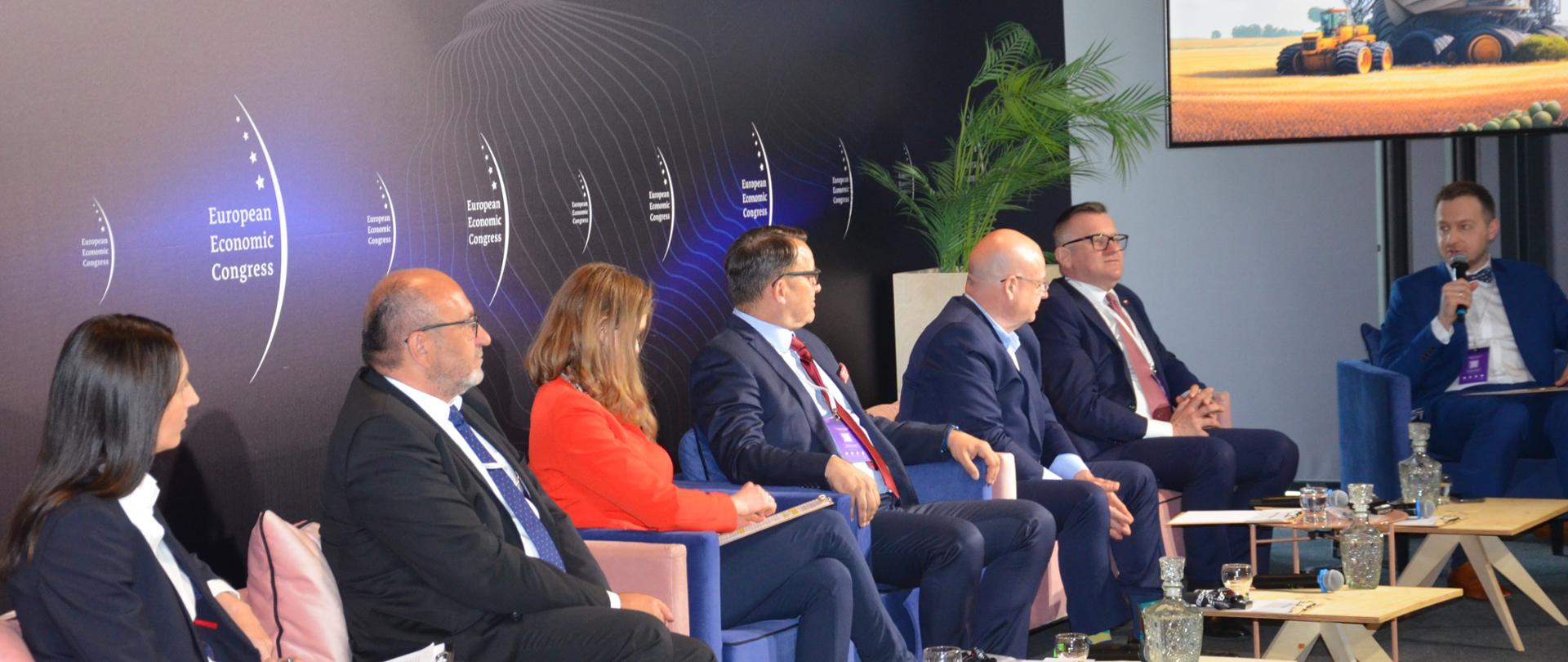 Uczestnicy debaty Od pola do stołu